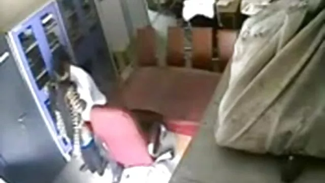 बड़े स्तन श्यामला सोफे हिंदी मूवी एचडी सेक्सी वीडियो पर गड़बड़