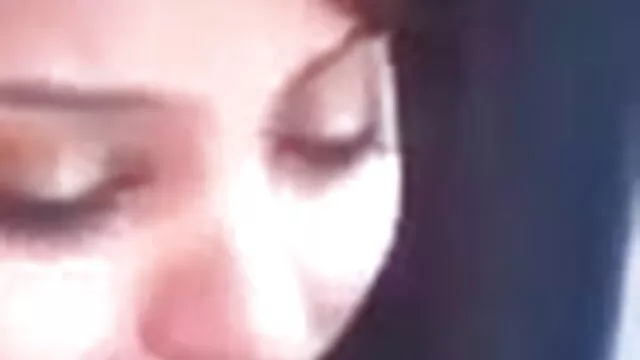 सुनहरे बालों वाली दोस्तों सेक्सी मूवी फुल एचडी चाट और छूत बिल्ली