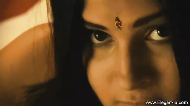 चेहरा हिंदी बीएफ सेक्सी मूवी फुल एचडी कमबख्त हलक में