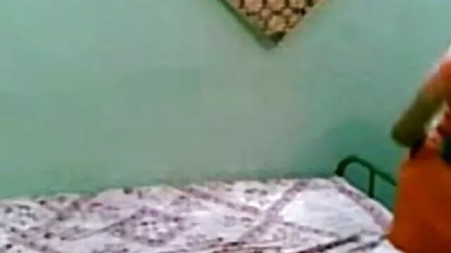 सुनहरे हिंदी सेक्सी वीडियो मूवी एचडी बालों वाली किन्नर हस्तमैथुन