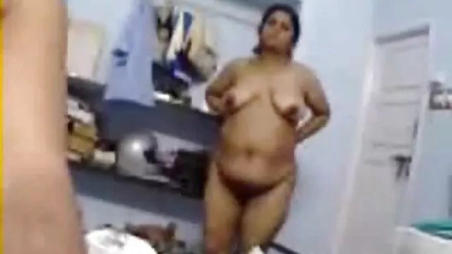 उसे ब्लू फिल्म हिंदी मूवी फुल एचडी गधे घुसा दिया है