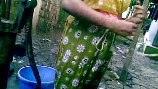 बाथरूम में मेरी प्रेमिका सेक्सी मूवी एचडी अंग्रेजी