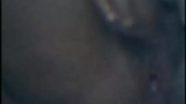 रूसी एचडी सेक्सी मूवी वीडियो गुदा किशोर उसके बिस्तर पर
