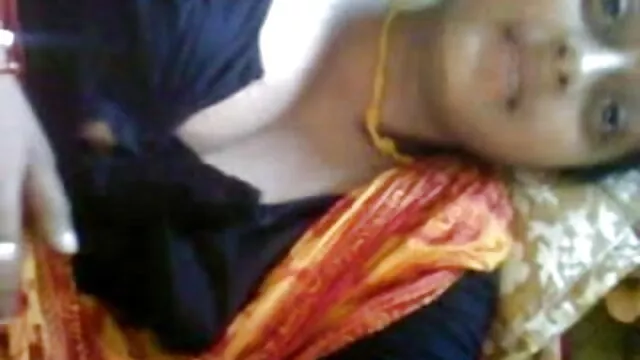 स्कीनी दादी सेक्सी मूवी एचडी अंग्रेजी बंद स्ट्रिप्स और masturbates