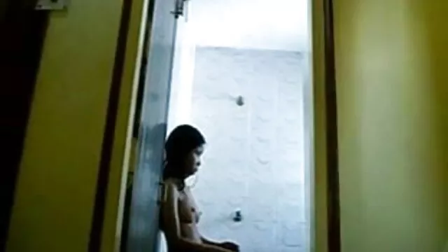 सेक्सी लेडी टग और चूसना बीएफ एचडी सेक्सी मूवी