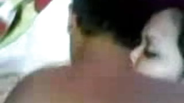ईएमआई गर्म और सींग का बना हुआ है फुल मूवी सेक्सी एचडी