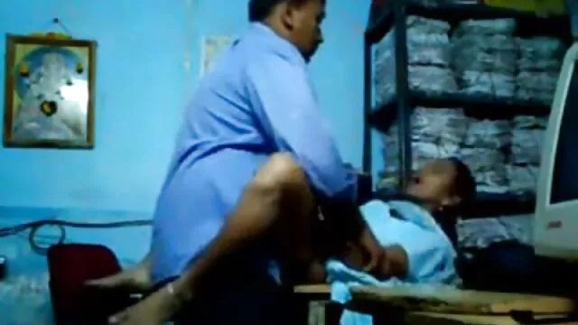 एशियाई बिल्ली लेक्स द्वारा ब्लू फिल्म फुल मूवी एचडी में गड़बड़
