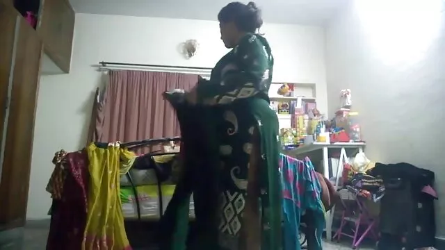 सहशिक्षा सुनहरे बाल वाली गुलाबी नकली लंड सेक्सी फिल्म वीडियो फुल एचडी
