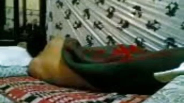 टैटू एक्सल अपने लंबे रॉड बंद फुल मूवी सेक्सी एचडी मरोड़ते