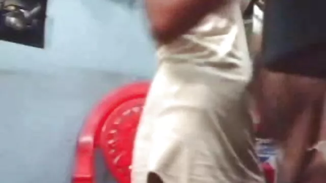 मालिश के साथ एक धार बीपी सेक्सी एचडी मूवी और
