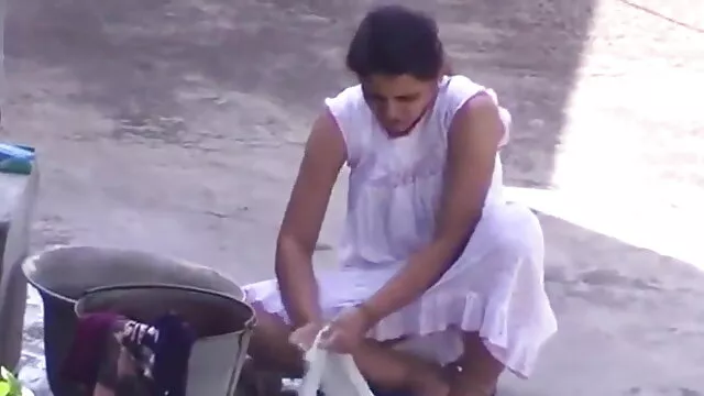 गर्म एशियाई बेब सेक्सी एचडी वीडियो हिंदी मूवी चूसने